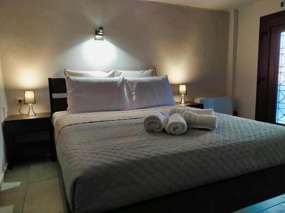 Guesthouse Kastelia Kalampáka Luaran gambar