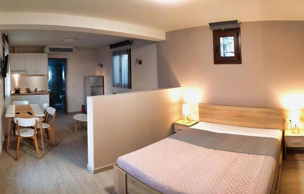 Guesthouse Kastelia Kalampáka Luaran gambar